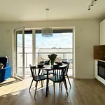 아파트 Lumina Stylish 3-room Aparts With Balcony