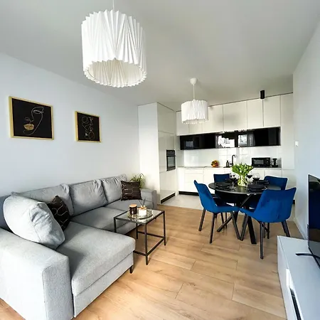 Apartament Lumina Stylish 3-room Aparts With Balcony *