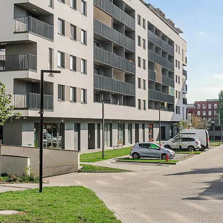 Lumina Stylish 3-room With Balcony