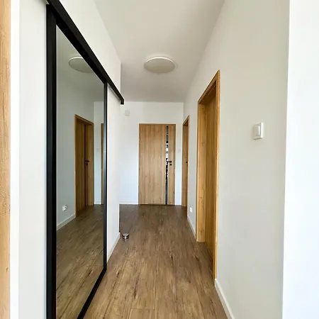 Lumina Stylish 3-room With Balcony Lodz