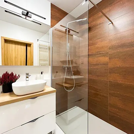 Lumina Stylish 3-room With Balcony *