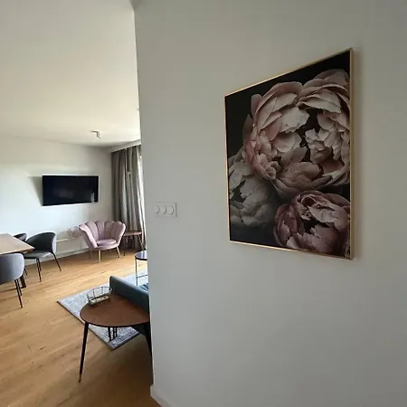 Apartament Lumina Stylish 3-room Aparts With Balcony