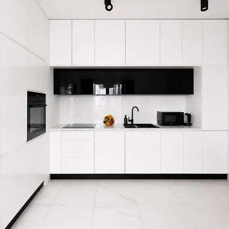 Lumina I Stylish 2br With Balcony I Parking Daire *