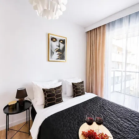 Lumina I Stylish 2br With Balcony I Parking Daire