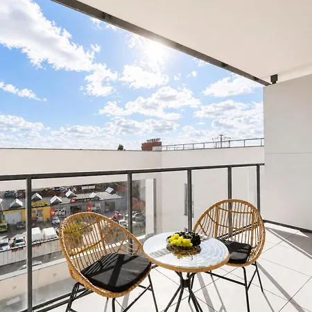 Lumina I Stylish 2br With Balcony I Parking * Лодзь