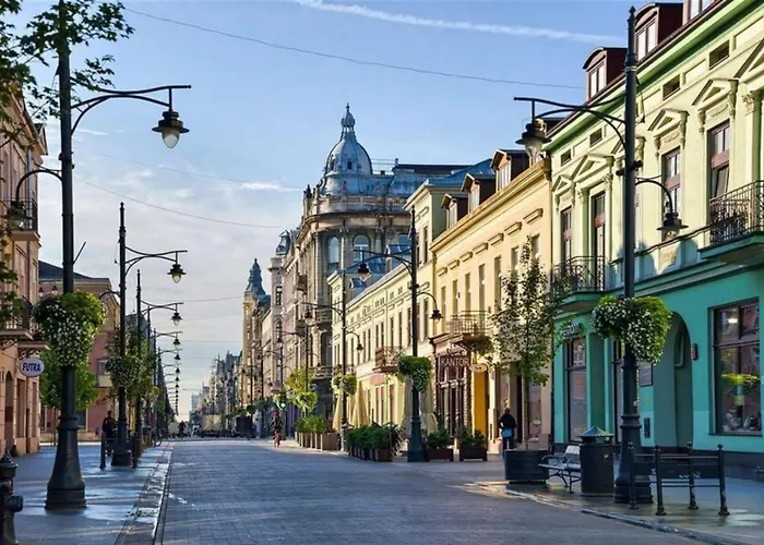 Lumina Stylish 3-room With Balcony * Λοτζ