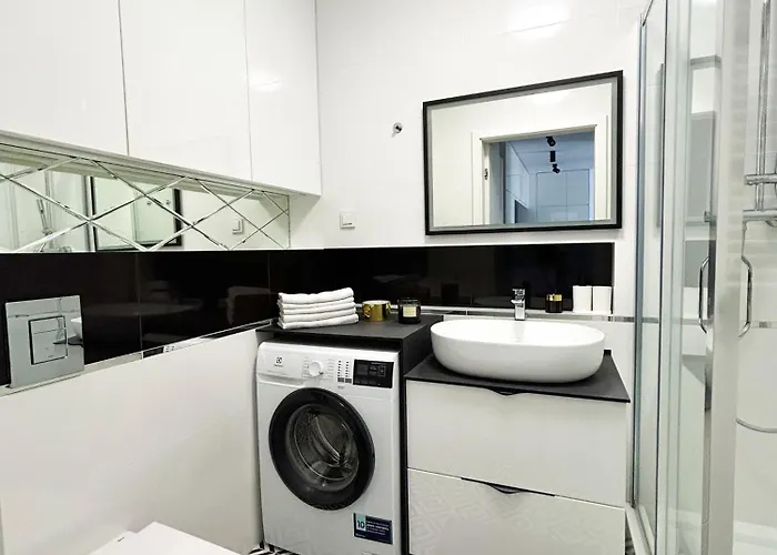 Lumina Stylish 3-room With Balcony Lejlighed