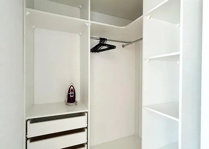 Lejlighed Lumina Stylish 3-room With Balcony