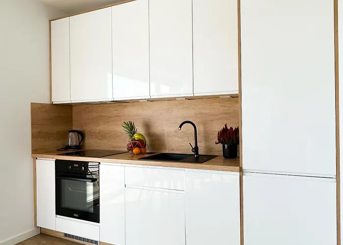 Lumina Stylish 3-room With Balcony Διαμέρισμα Λοτζ