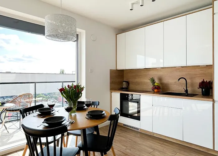 Lumina Stylish 3-room With Balcony * Λοτζ