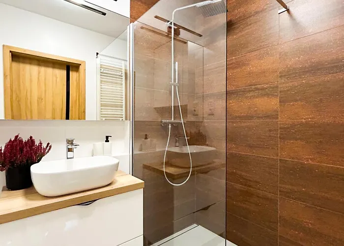 Lumina Stylish 3-room With Balcony *