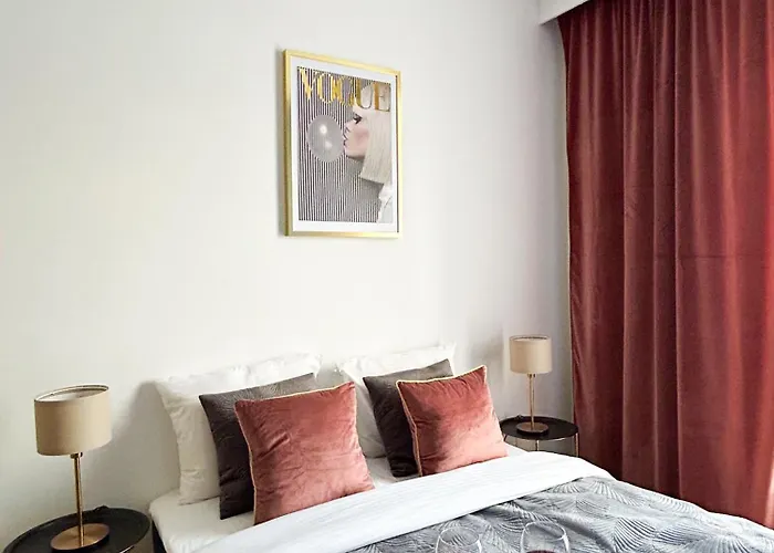 Lumina Stylish 3-room With Balcony